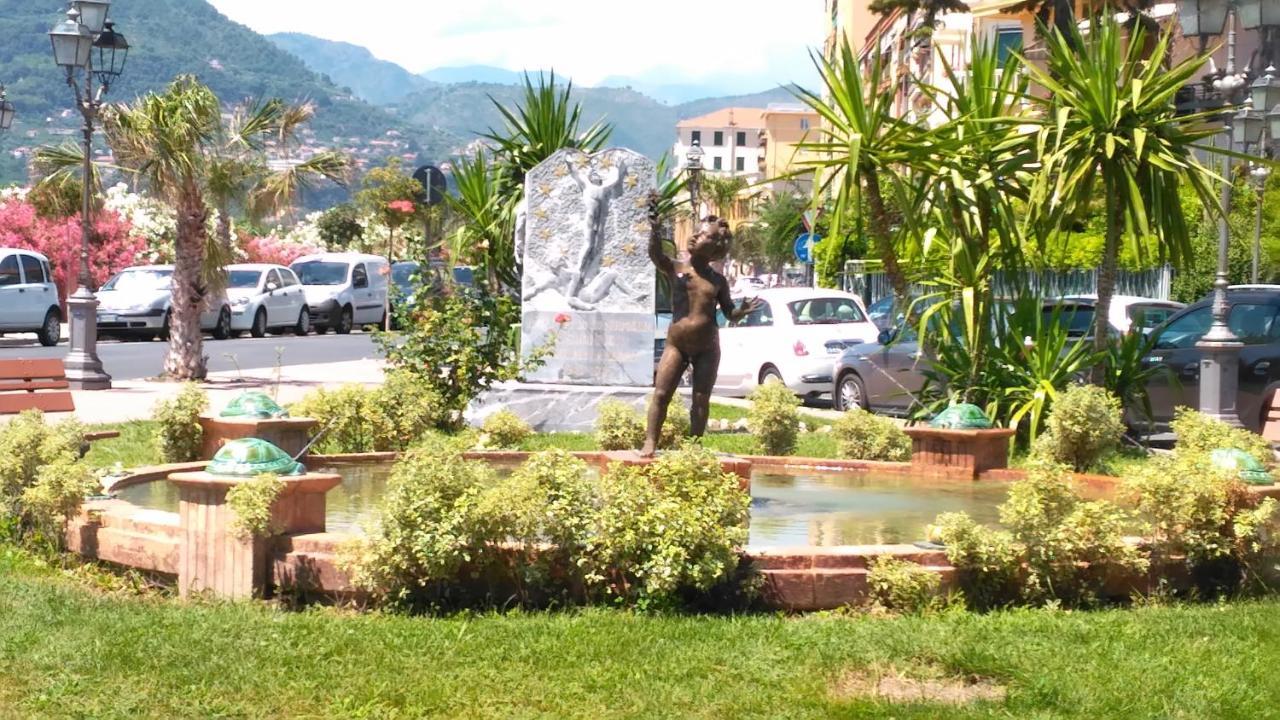 Apartamento Casa al mare Ventimiglia Exterior foto