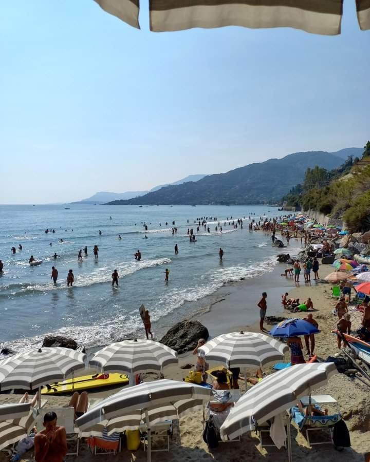 Apartamento Casa al mare Ventimiglia Exterior foto