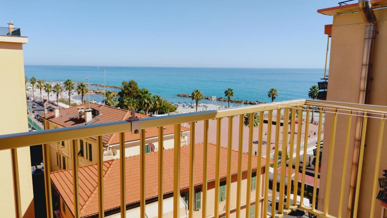 Apartamento Casa al mare Ventimiglia Exterior foto