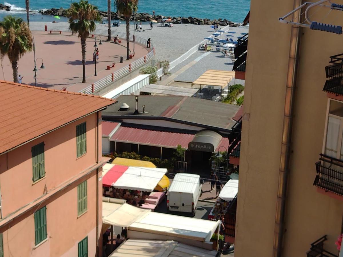 Apartamento Casa al mare Ventimiglia Exterior foto