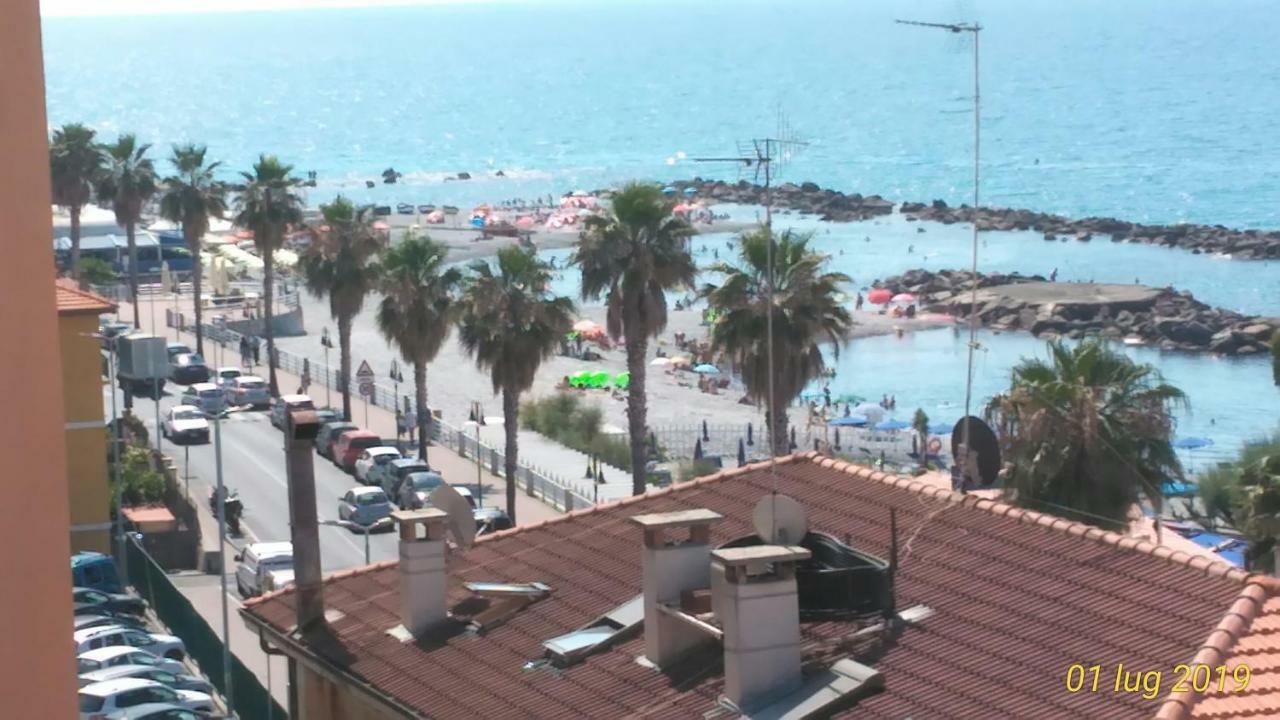 Apartamento Casa al mare Ventimiglia Exterior foto