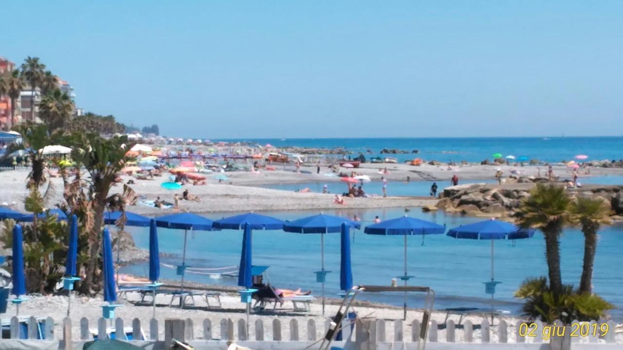 Apartamento Casa al mare Ventimiglia Exterior foto